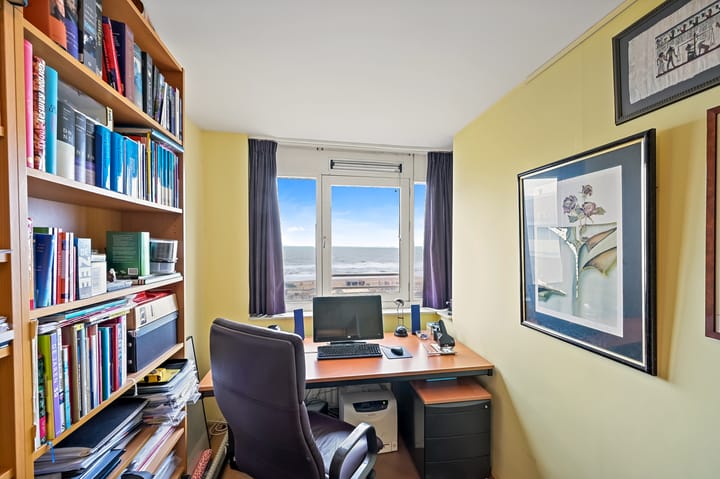 Foto 24 van Gevers Deynootplein 218