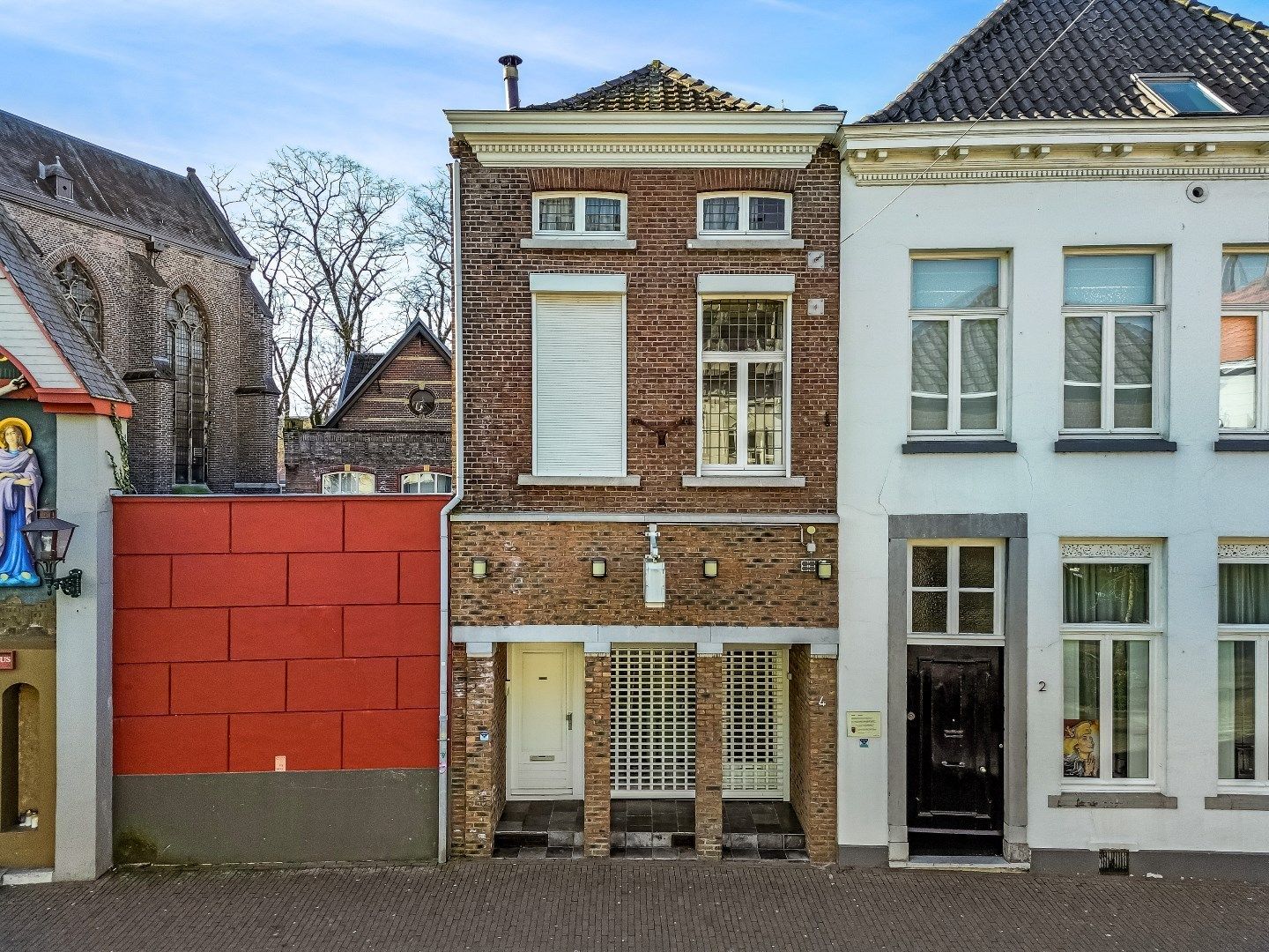 Bekijk foto 1 van Minderbroedersstraat 4