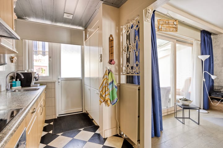 Foto 24 van Parallelweg 44