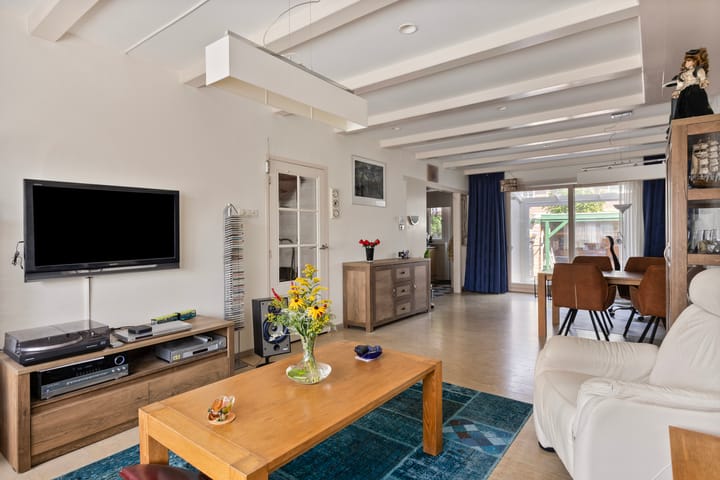 Foto 15 van Parallelweg 44