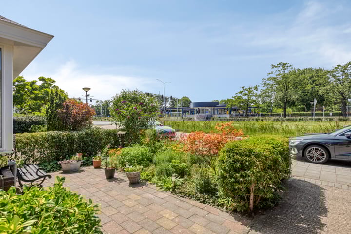 Foto 4 van Parallelweg 44