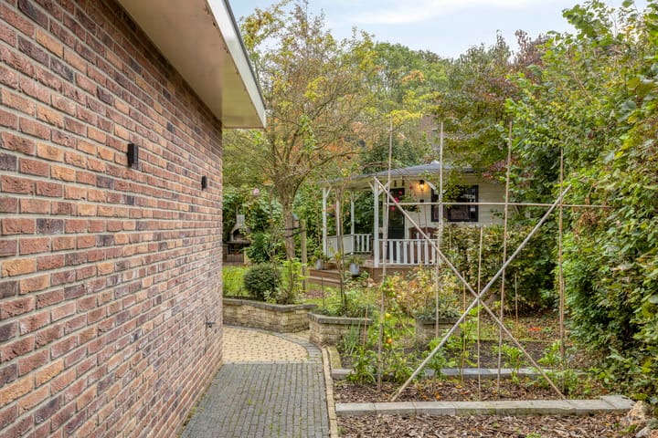 Photo 38 of Gooischelaan 14