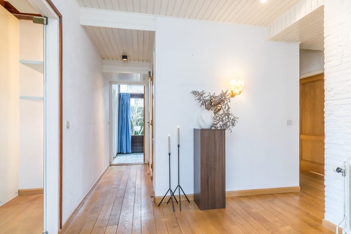 Foto 13 van Douvenderweg 18