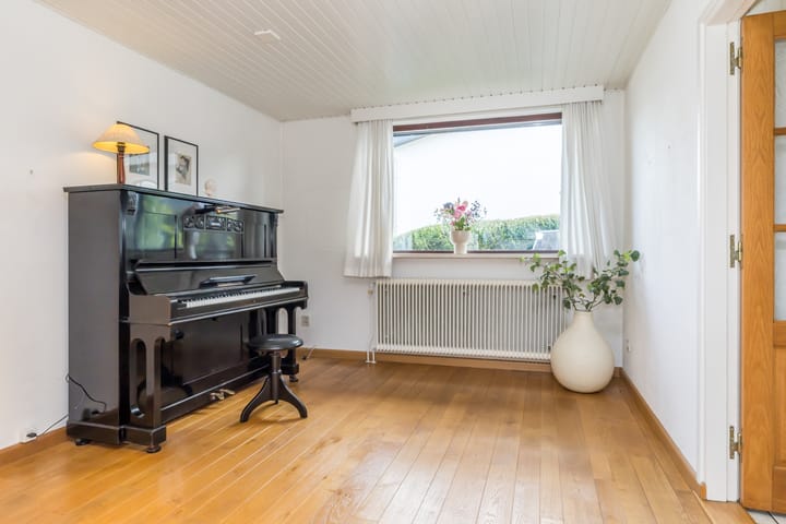 Foto 11 van Douvenderweg 18