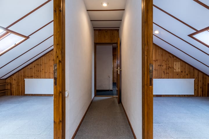 Foto 38 van Douvenderweg 18