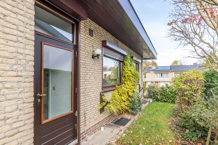 Foto 4 van Douvenderweg 18