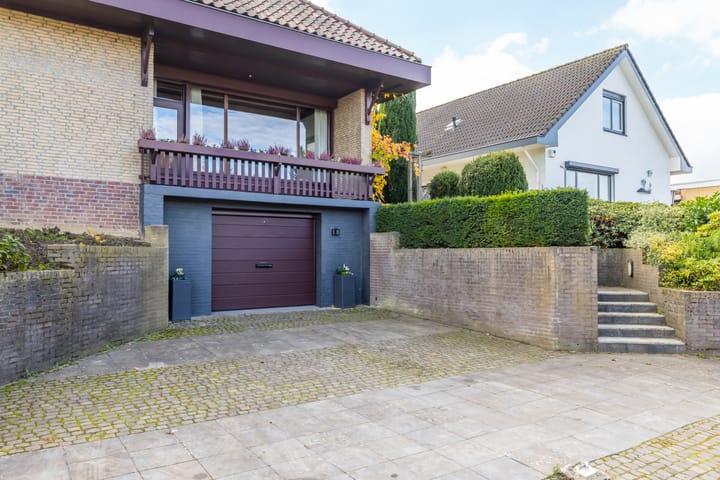 Foto 52 van Douvenderweg 18