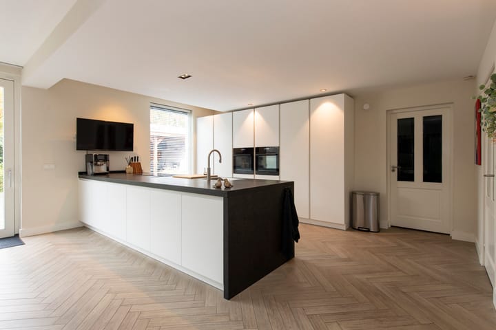 Foto 25 van Schout Crillaertstraat 9