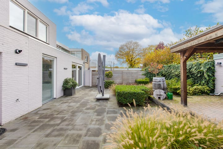 Foto 46 van Schout Crillaertstraat 9