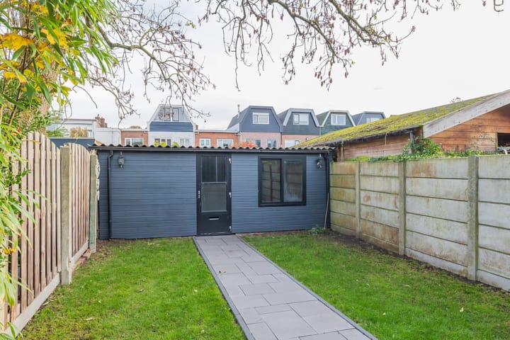 Foto 27 van Madoerastraat 11