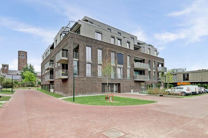 Photo 4 of St. Theresiastraat 63