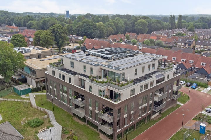 Photo 28 of St. Theresiastraat 63