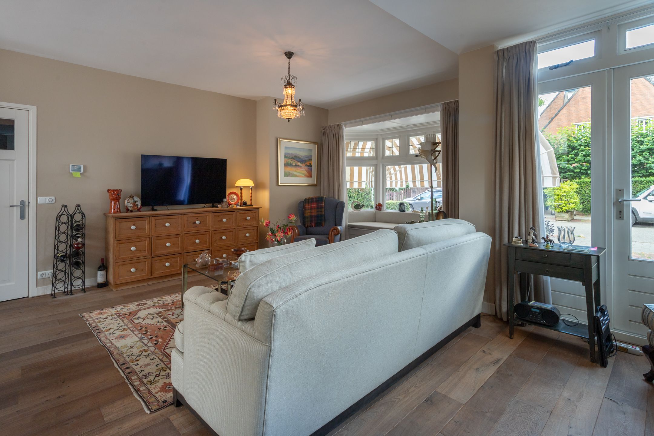 Foto 15 van De Genestetlaan 4