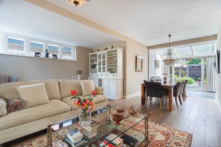 Foto 17 van De Genestetlaan 4