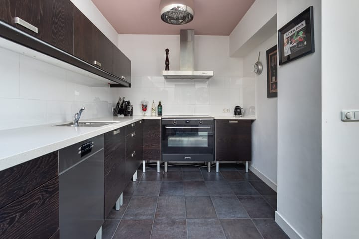 Foto 24 van De Genestetlaan 4