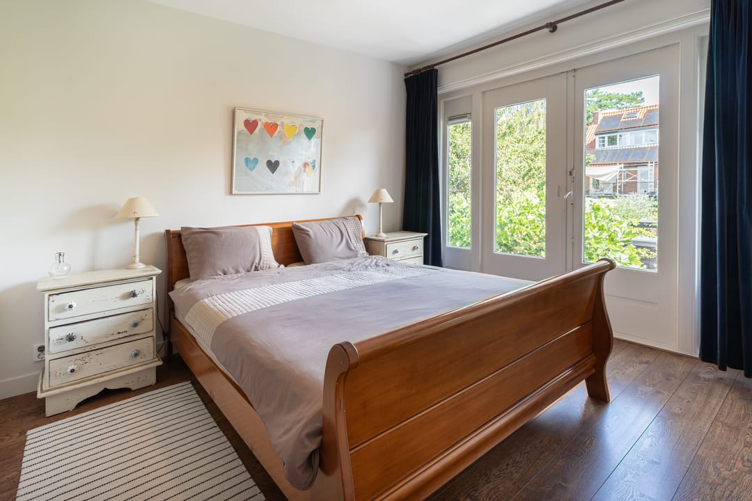 Foto 26 van De Genestetlaan 4