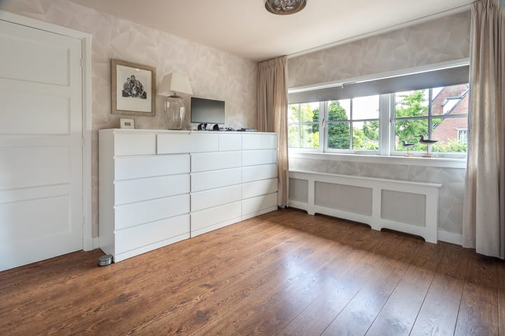 Foto 30 van De Genestetlaan 4