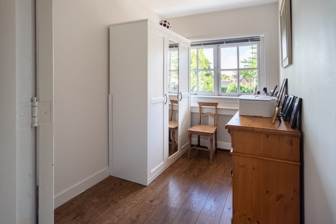 Foto 32 van De Genestetlaan 4