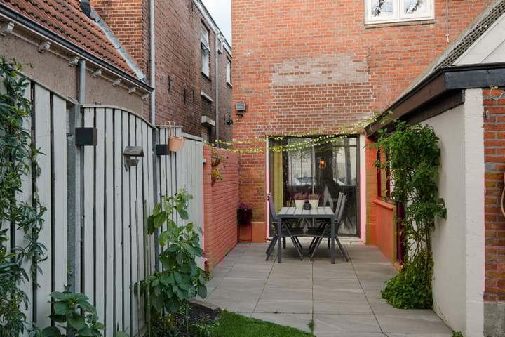 Photo 32 of Brinkstraat 102