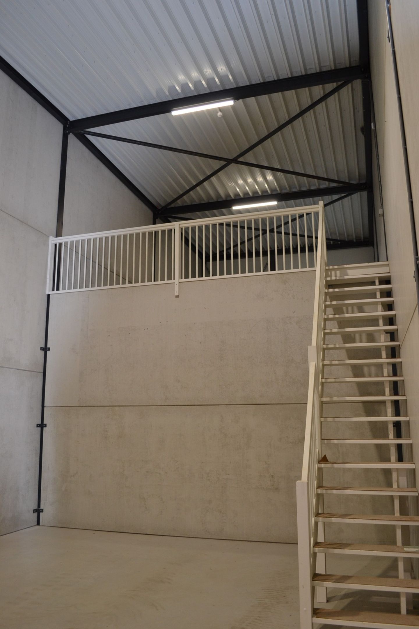 View photo 5 of Agriport 7-16