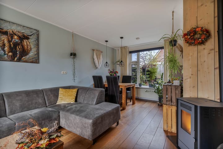 Photo 12 of Douwemastrjitte 43