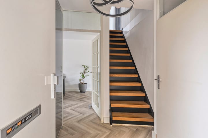 Foto 7 van Elvis Presleystraat 6