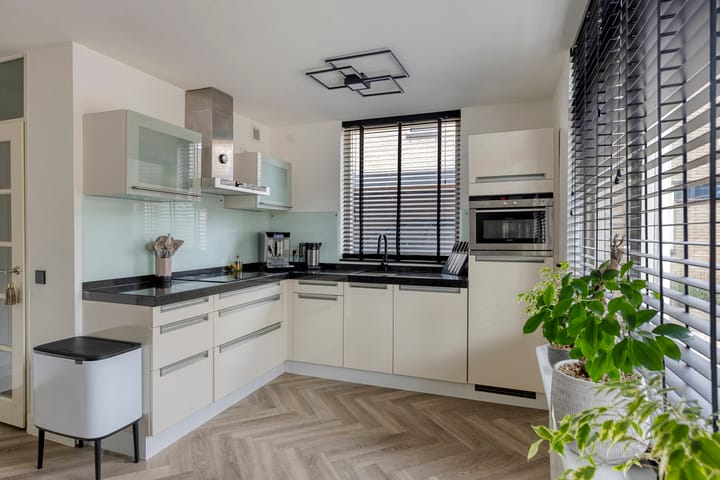 Foto 14 van Elvis Presleystraat 6