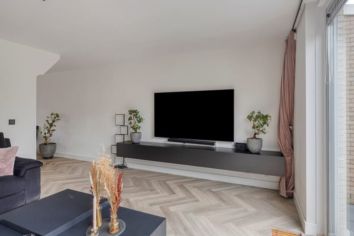 Foto 20 van Elvis Presleystraat 6