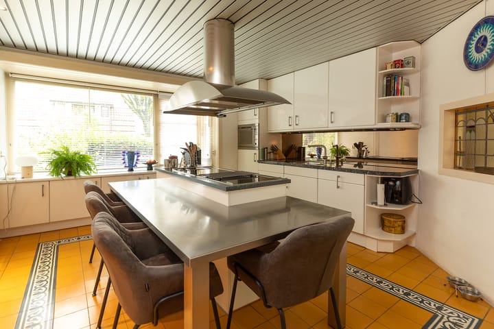 Foto 15 van Radiostraat 87