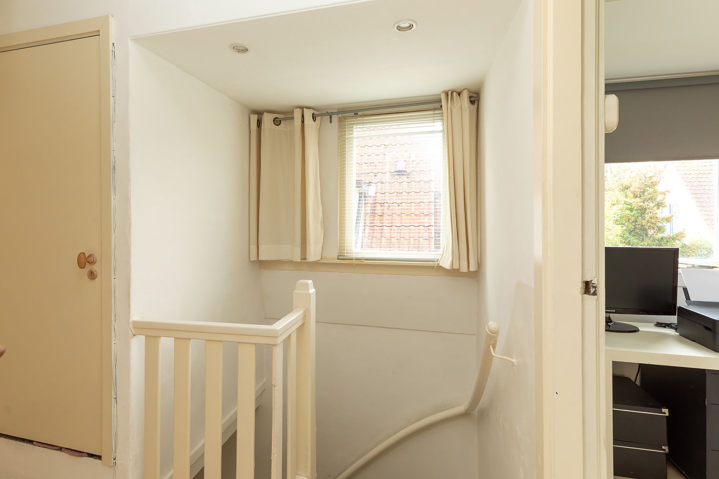 Foto 19 van Radiostraat 87