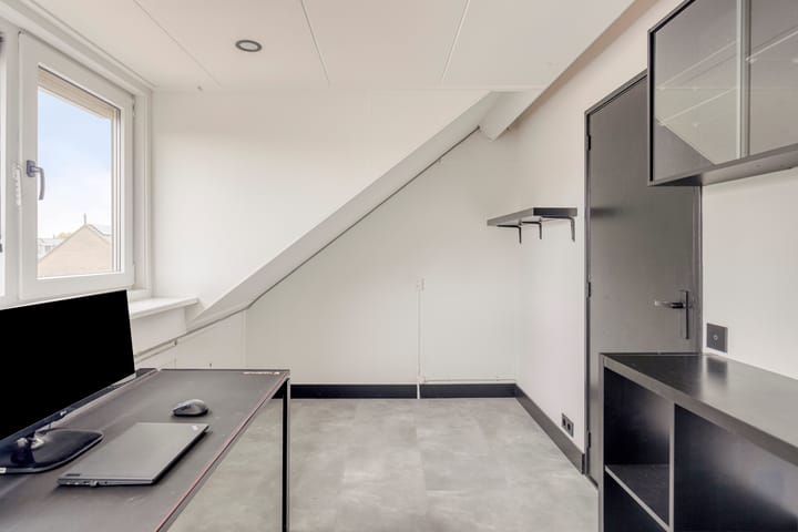 Foto 46 van Elvis Presleystraat 6