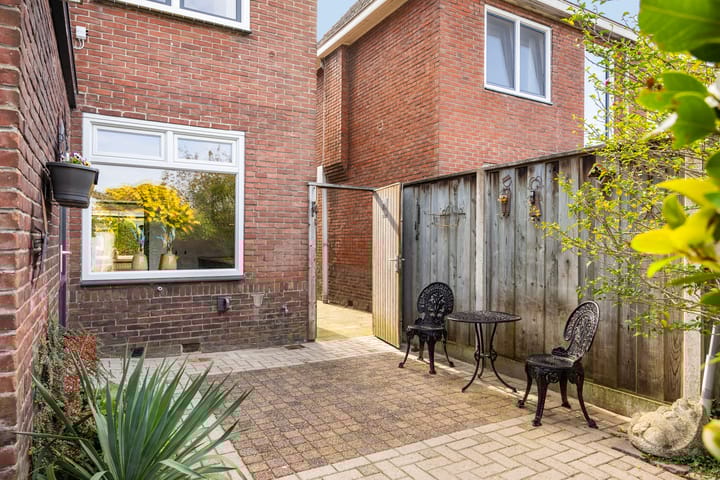 Foto 24 van Beukstraat 32