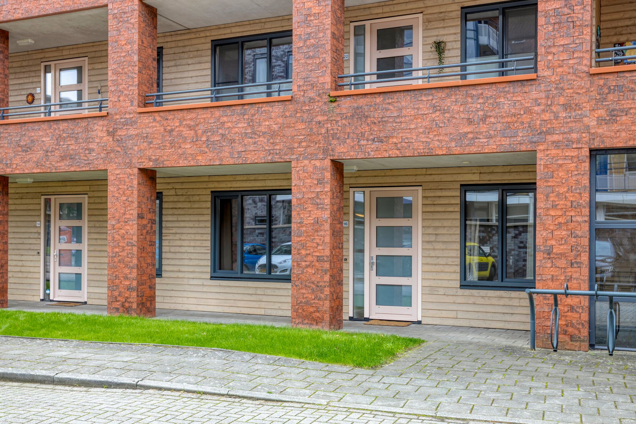 Photo 6 of S.L. Louwesstraat 16