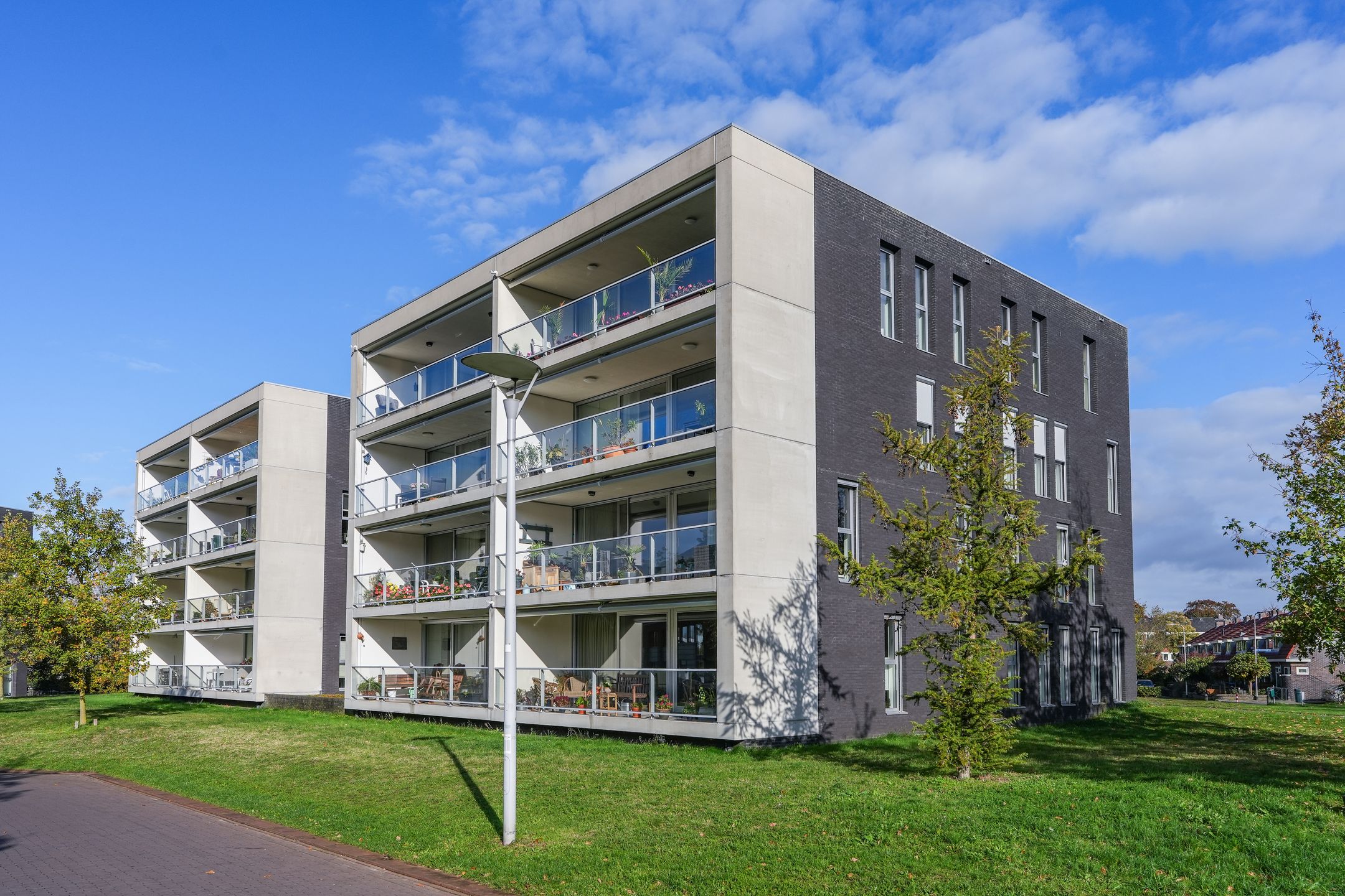 Photo 42 of Wachterslaan 79