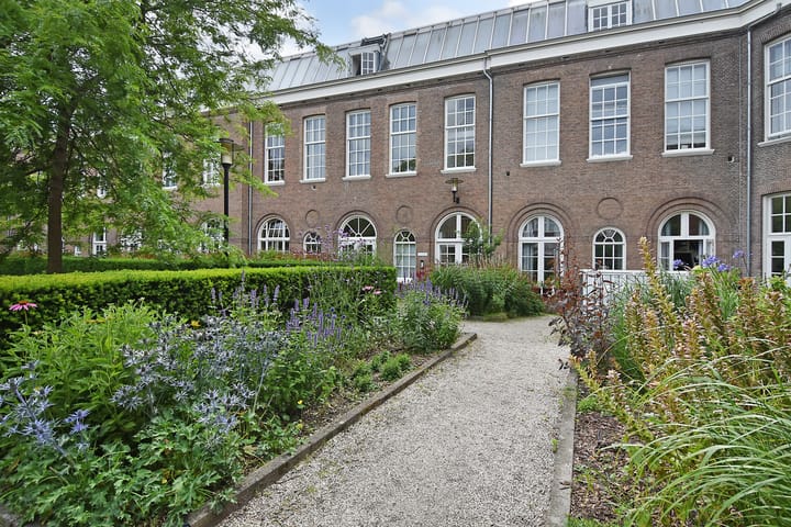 Photo 47 of Hooftskade 79