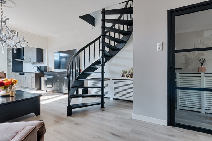 Foto 4 van Larixstraat 12