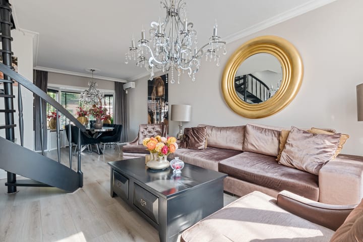 Foto 7 van Larixstraat 12