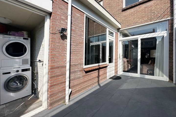 Foto 14 van Larixstraat 12