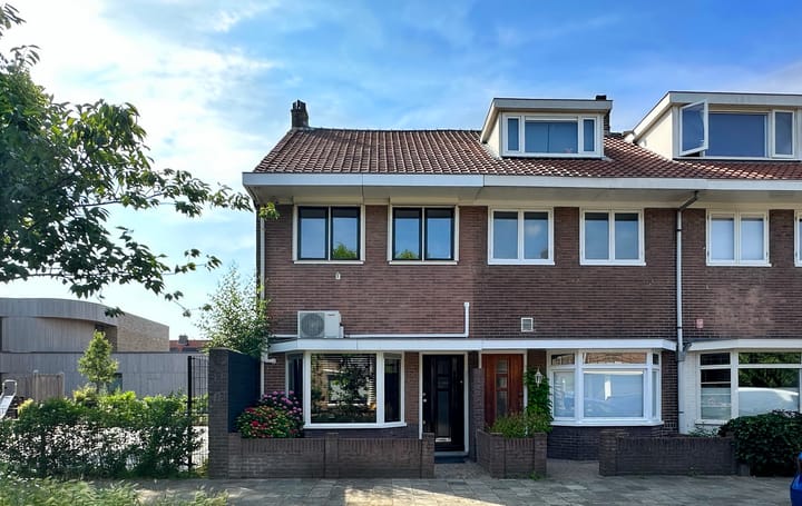 Larixstraat 12
