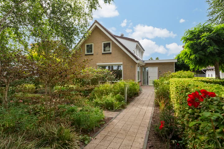 Photo 3 of Middelsluissedijk WZ 47