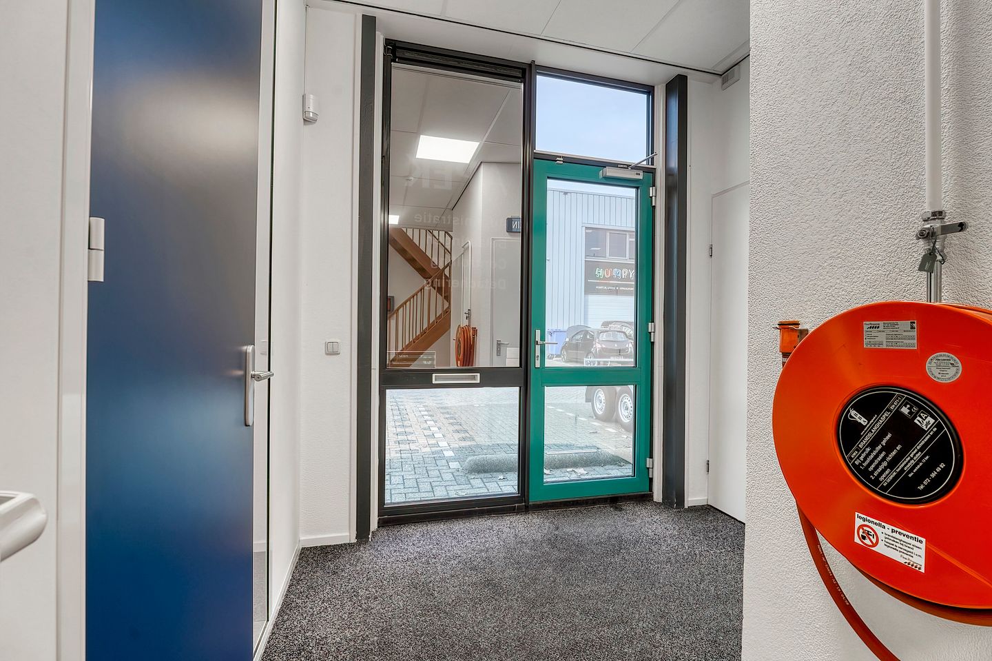 Bekijk foto 2 van Rooseveltstraat 18-W