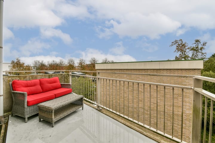 Foto 12 van Berlagelaan 60