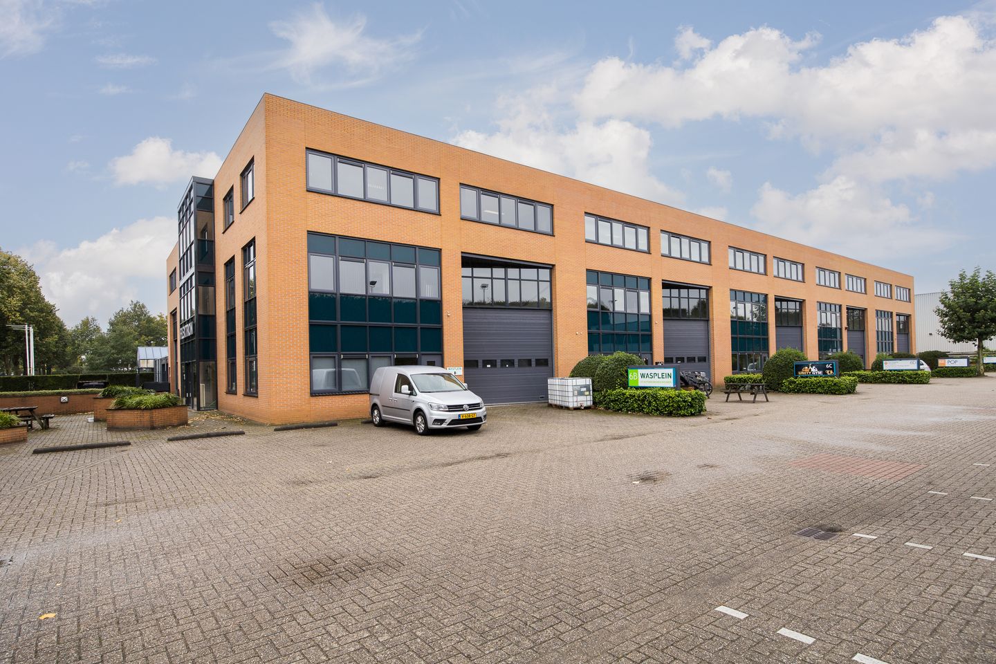 Bekijk foto 2 van Beeldschermweg 6-A