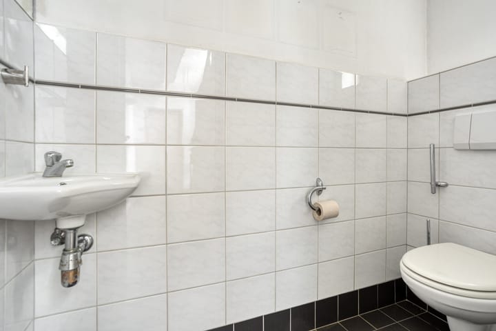 Photo 5 of Julianasingel 30