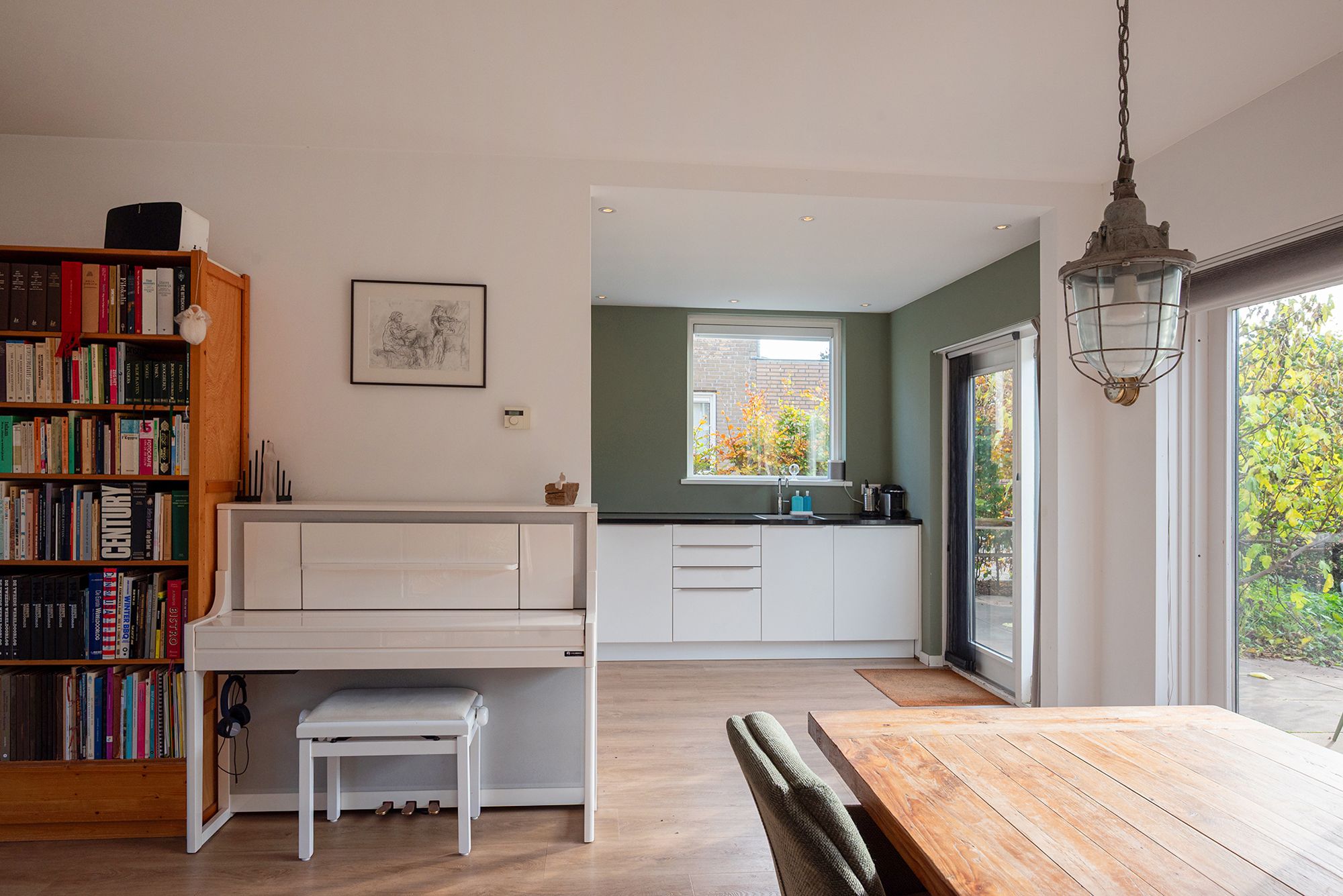 Foto 12 van Vliegersplein 51