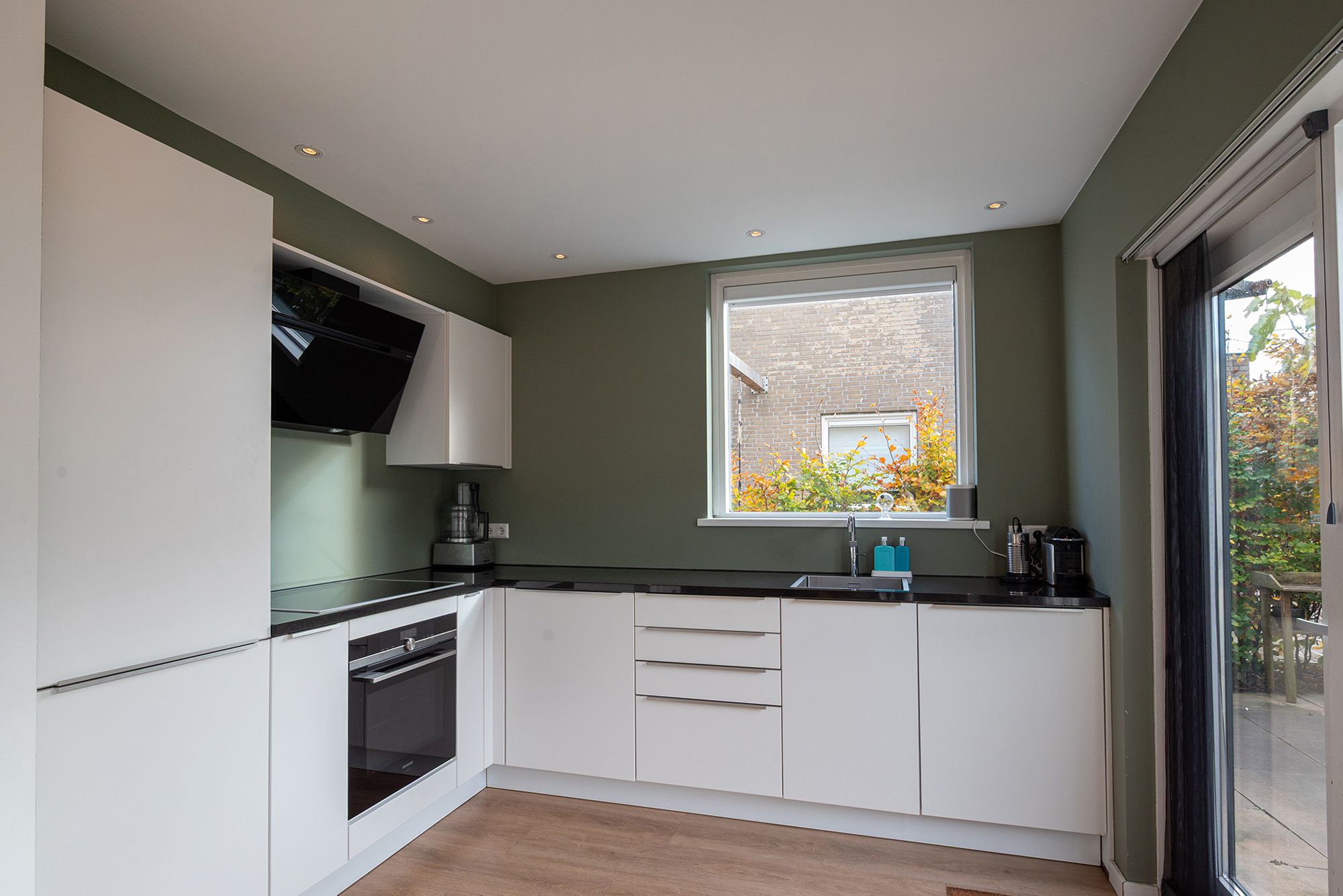 Foto 15 van Vliegersplein 51