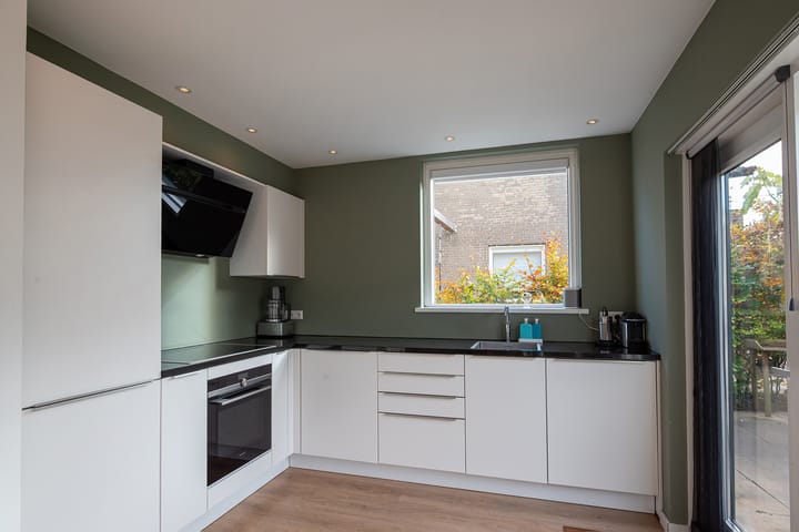 Photo 15 of Vliegersplein 51