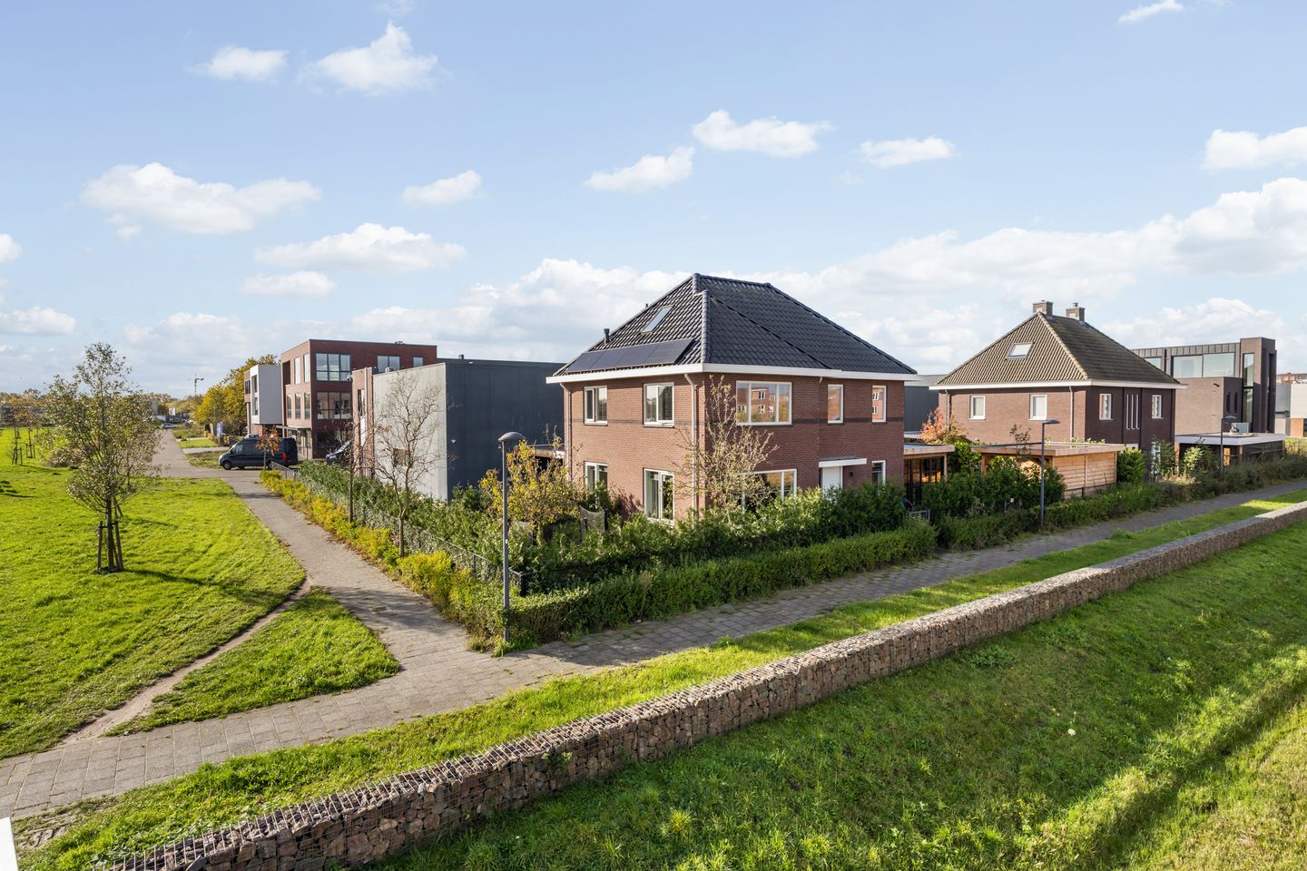 View photo 1 of Arduinstraat 19