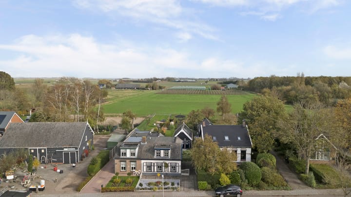 Photo 2 of Veerweg 10