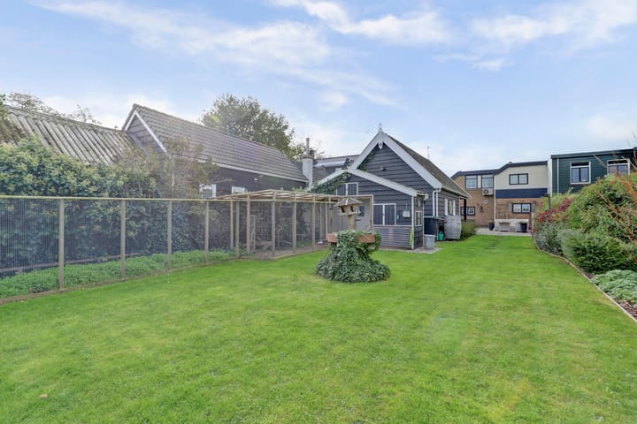 Photo 32 of Veerweg 10